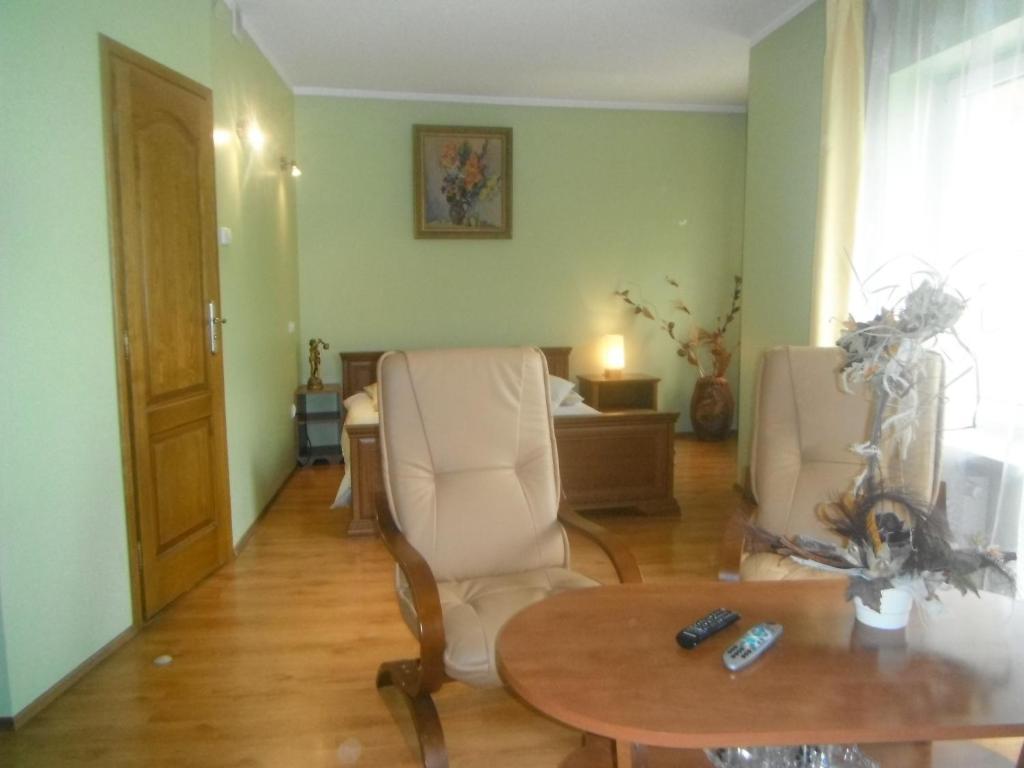 Pensjonat Przy Bloniach Krakow Luaran gambar