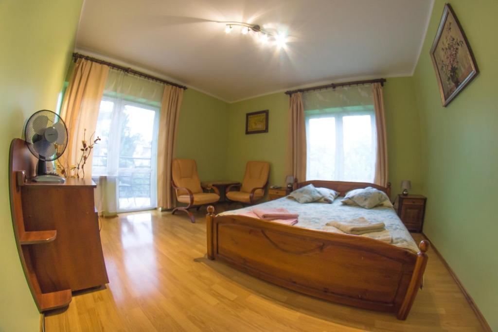 Pensjonat Przy Bloniach Krakow Bilik gambar