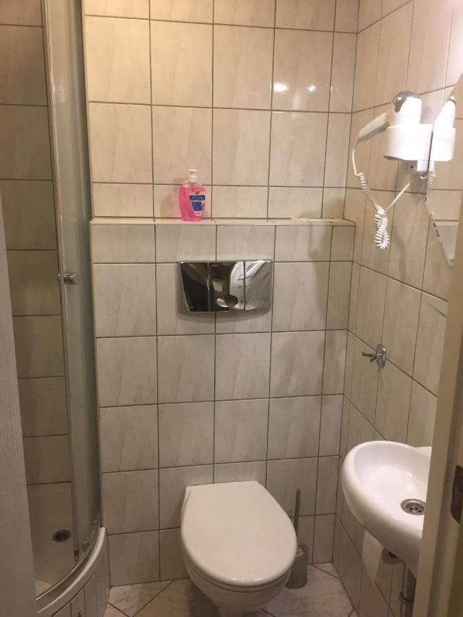 Pensjonat Przy Bloniach Krakow Luaran gambar